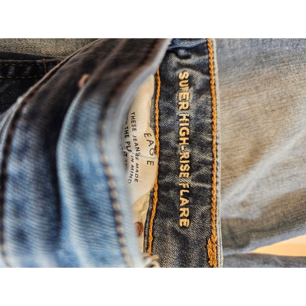 American Eagle Flare Jeans Womens 4 Blue Distressed Super High Rise - Picture 3 of 9